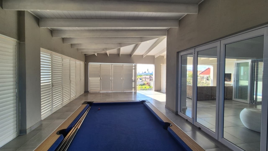 4 Bedroom Property for Sale in Myburgh Park Western Cape